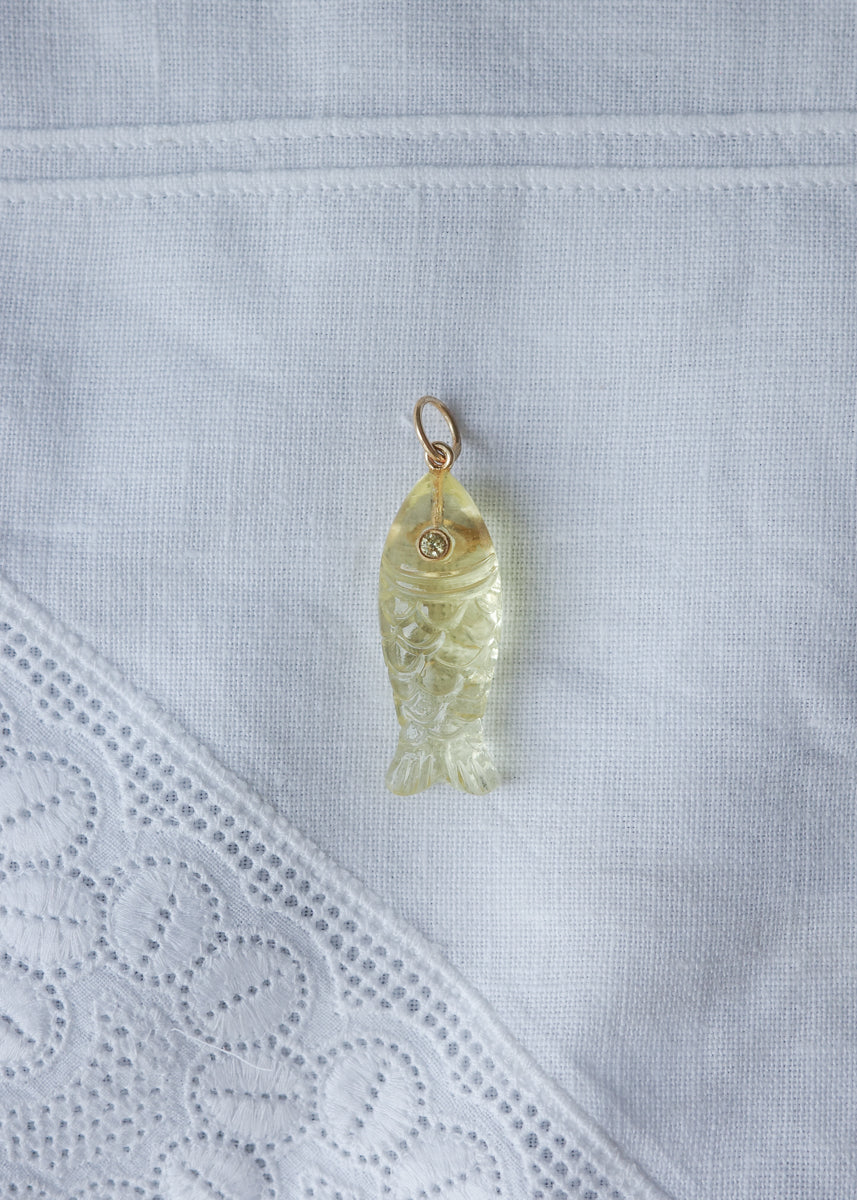 "nonnon" fish pendant -Yellow Quartz-