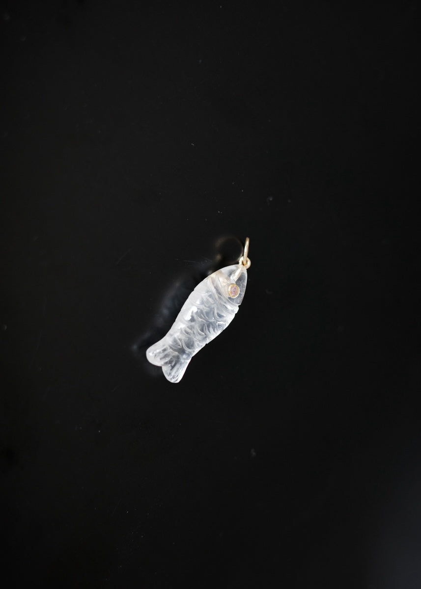 【10月中旬お届け予定】"nonnon" fish pendant -Clear Crystal-