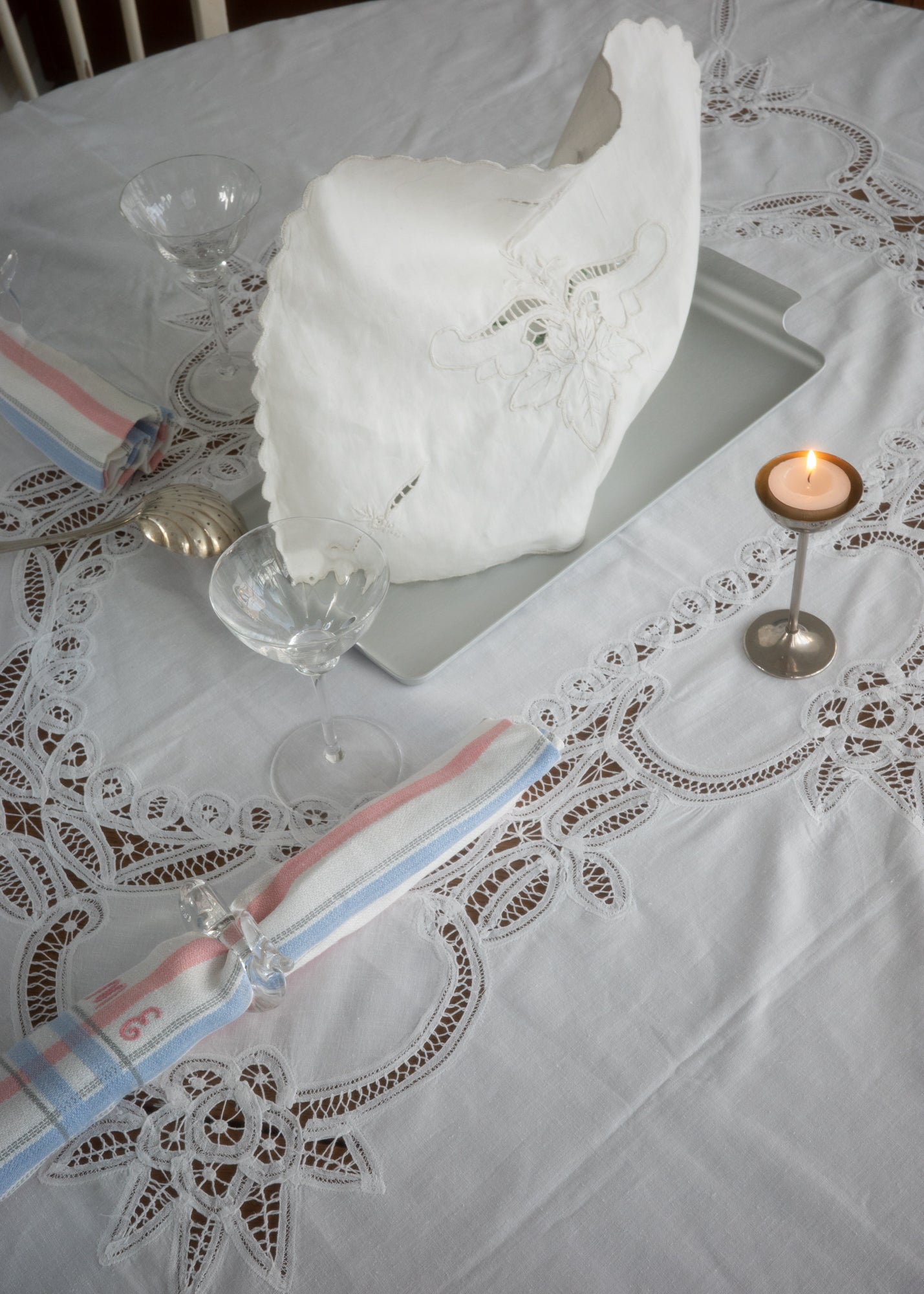 Antique mood lace teapot cover