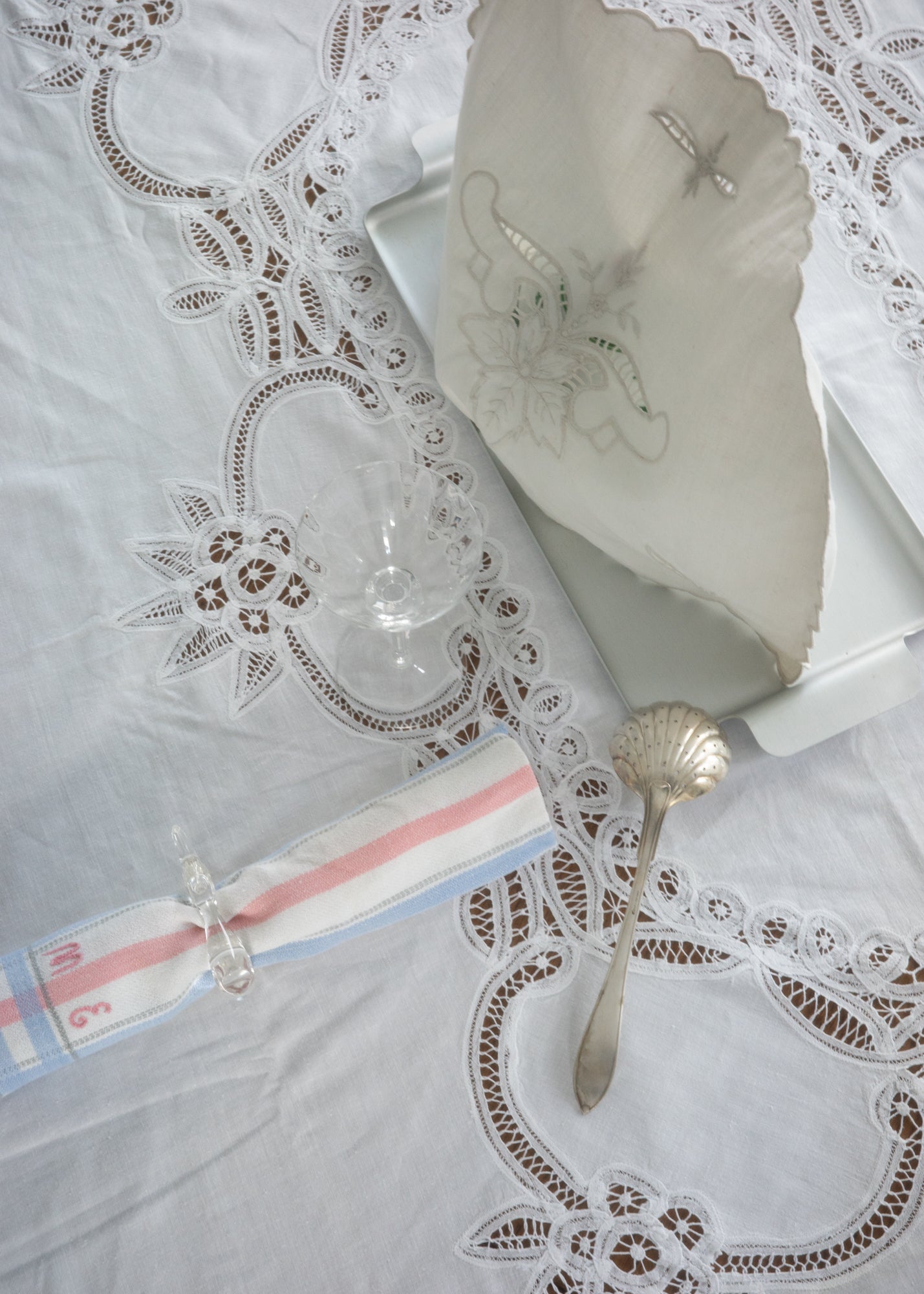 Embroidered vintage candy cloth (Set of 2)