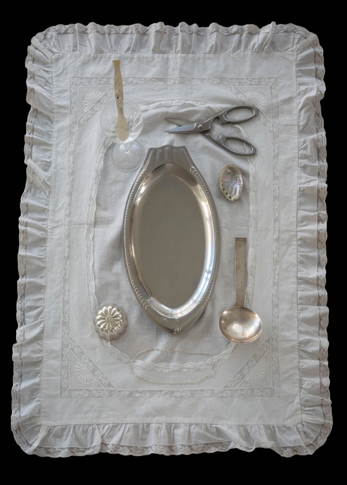 Lace window table mat