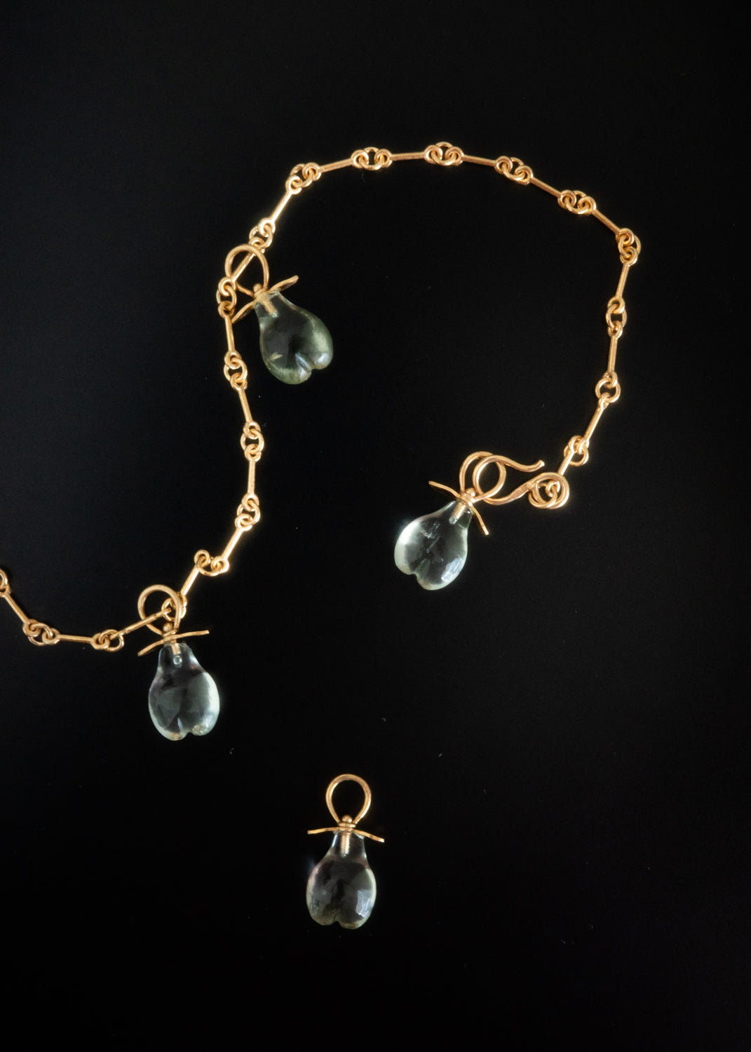 Pear pendant -Green Amethyst -