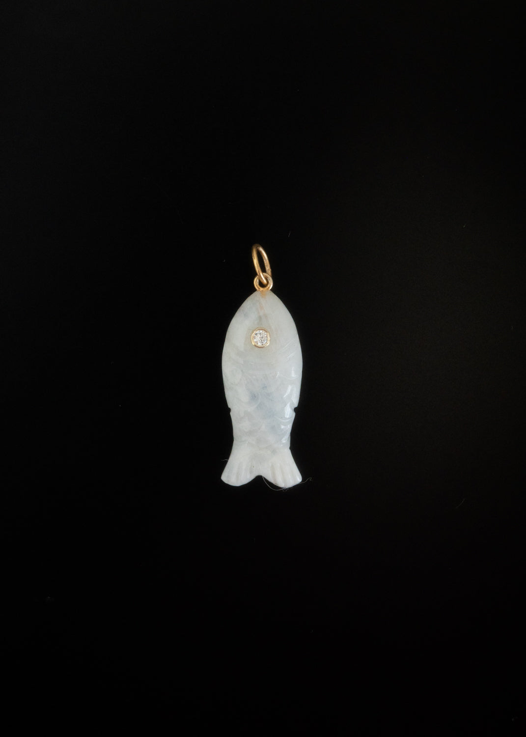 "nonnon" fish pendant -Rainbow Moonstone-